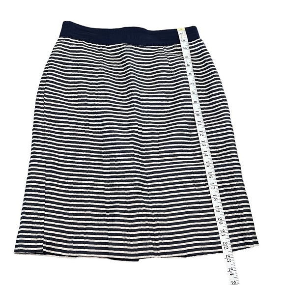 Loft Navy & Cream Striped Linen Blend Pencil Skirt Size 2 - Picture 8 of 8